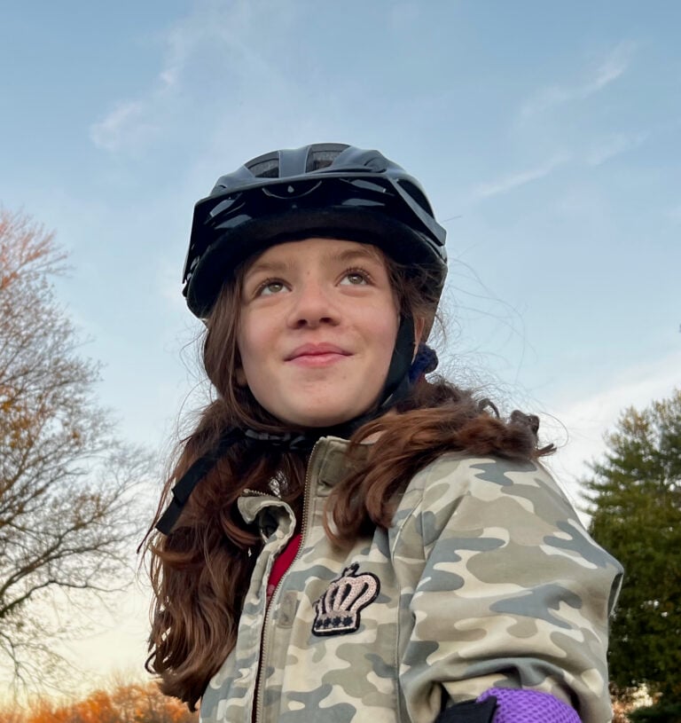 Gabby IMG 0405 768x815